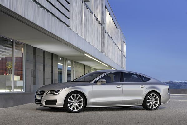 Première mondiale à Paris pour le nouveau coupé cinq portes A7 Sportback d'Audi