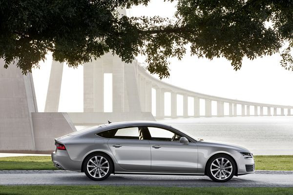 Première mondiale à Paris pour le nouveau coupé cinq portes A7 Sportback d'Audi