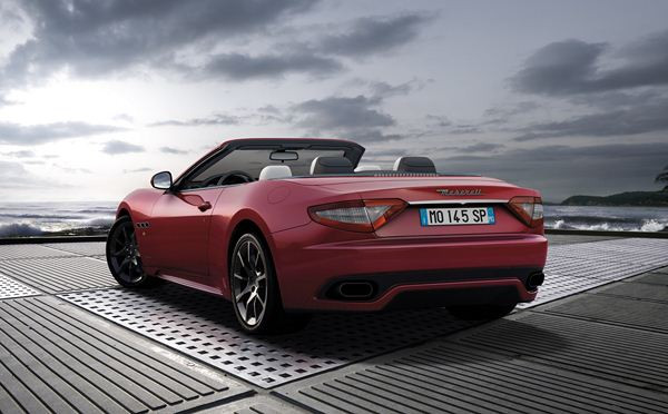 La Maserati GranCabrio se décline en mode Sport