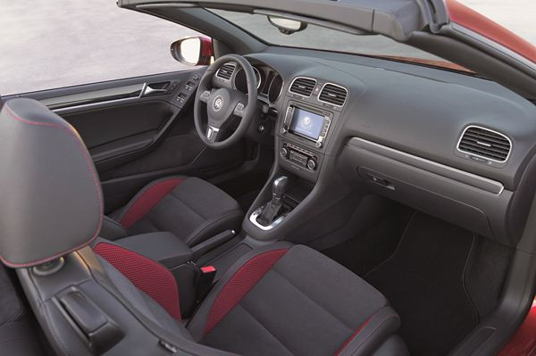 La Volkswagen Golf Cabriolet en première mondiale à Genève