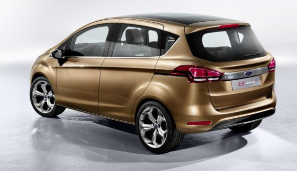 Ford dévoile un innovant minispace B-Max à Genève