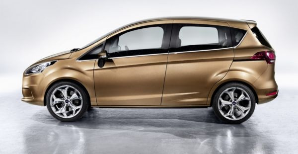 Ford dévoile un innovant minispace B-Max à Genève