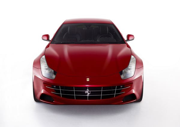 La nouvelle Ferrari Four se dévoile au salon de Genève