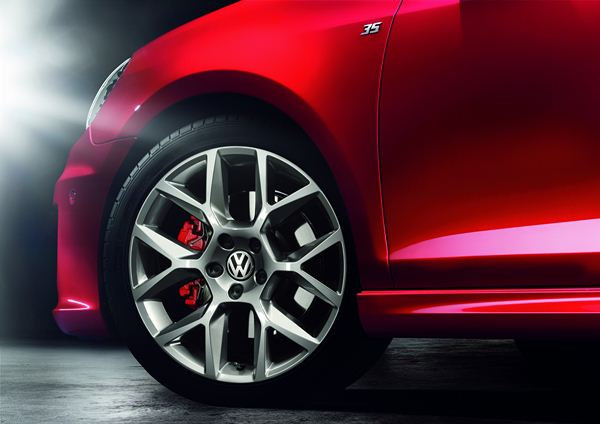 Volkswagen présente une édition de la Golf GTI dotée de 235 chevaux