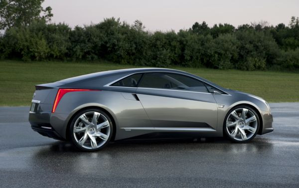Cadillac dévoile le coupé grand tourisme électrique ELR