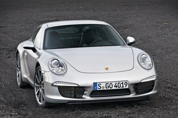 La nouvelle Porsche 911 Carrera se dévoilera au salon de Francfort