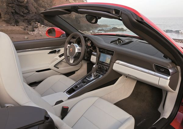La nouvelle Porsche 911 se découvre
