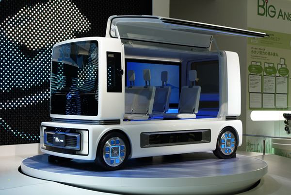 Dans les allées du salon automobile de Tokyo