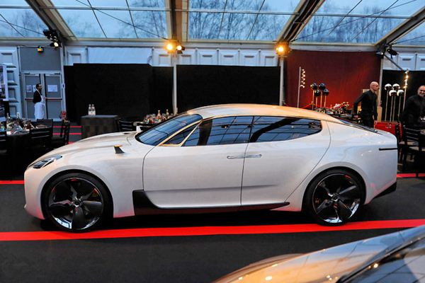 Le 27ème Festival Automobile International ouvre ses portes pour quatre jours