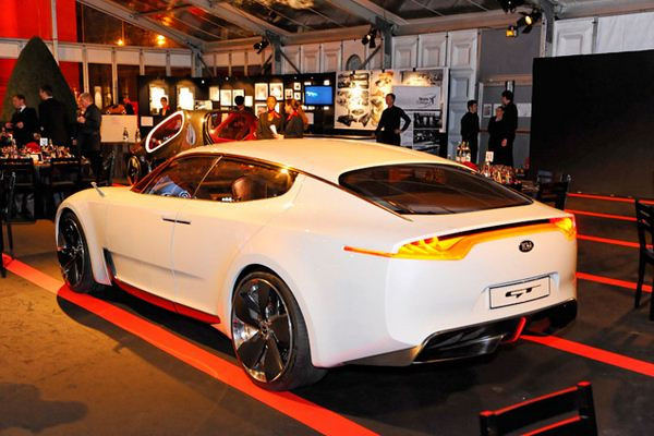 Le 27ème Festival Automobile International ouvre ses portes pour quatre jours