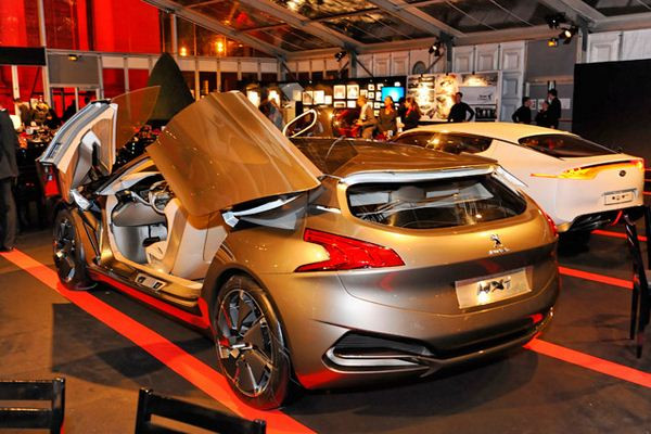 Le 27ème Festival Automobile International ouvre ses portes pour quatre jours