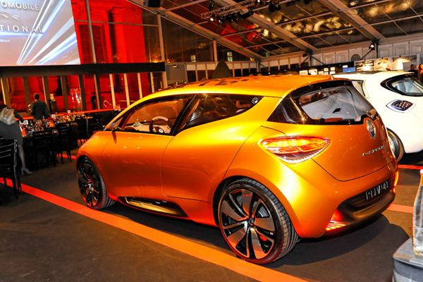 Le 27ème Festival Automobile International ouvre ses portes pour quatre jours