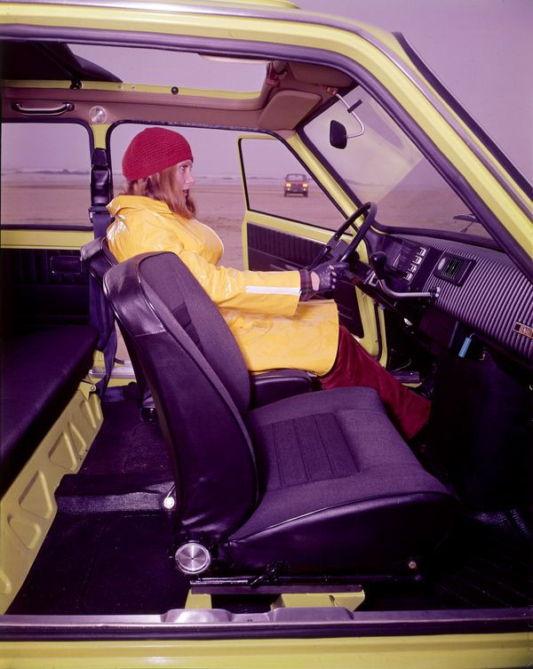 Renault fête les 40 ans de la Renault 5 à Rétromobile