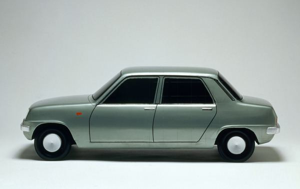 Renault fête les 40 ans de la Renault 5 à Rétromobile