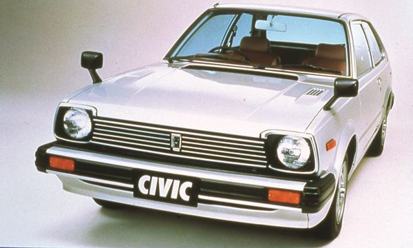 La Honda Civic fête ses 40 ans à Rétromobile