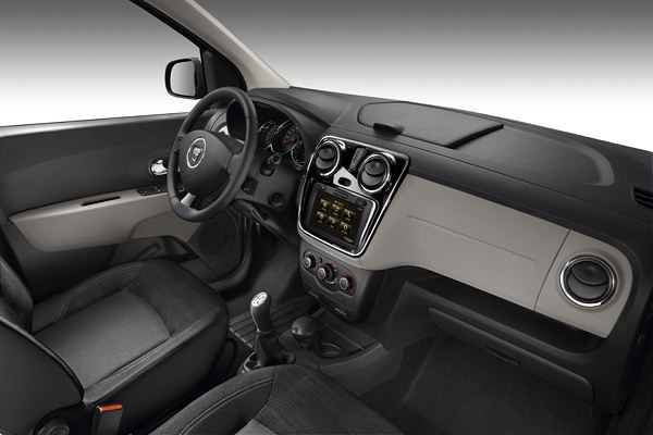 Dacia dévoile son nouveau monospace familial Lodgy à Genève