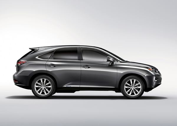 Lexus dévoile la version restylée du RX 450h Full Hybrid à Genève