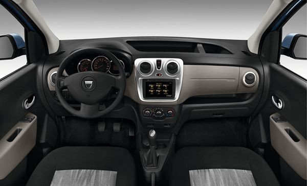 Le combispace cinq places Dacia Dokker se découvre