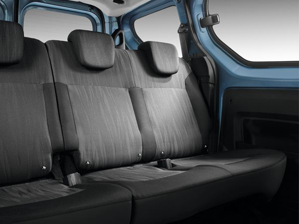 Le combispace cinq places Dacia Dokker se découvre
