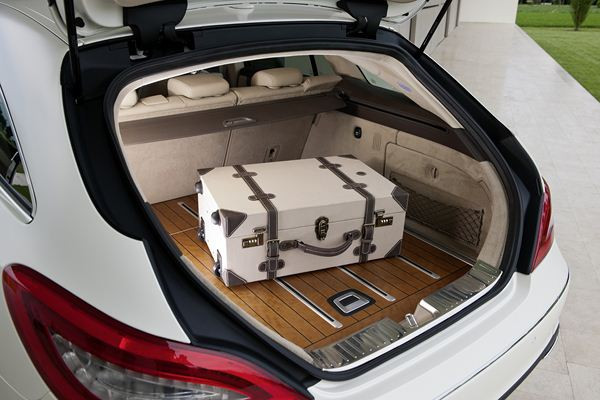 Mercedes dévoile le nouveau coupé cinq portes CLS Shooting Brake