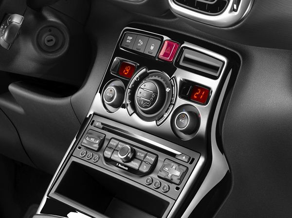 Le Citroën C3 Picasso s'offre un très léger restyling