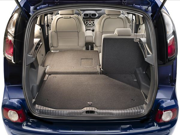 Le Citroën C3 Picasso s'offre un très léger restyling