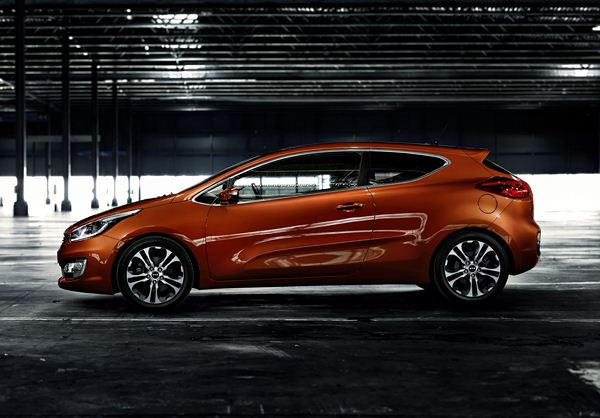 Le nouveau coupé Kia pro_Cee'd dévoilé au Mondial de Paris
