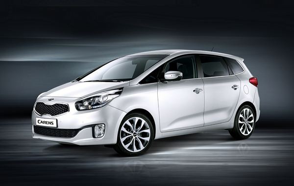 Le nouveau monospace compact Kia Carens en première mondiale à Paris
