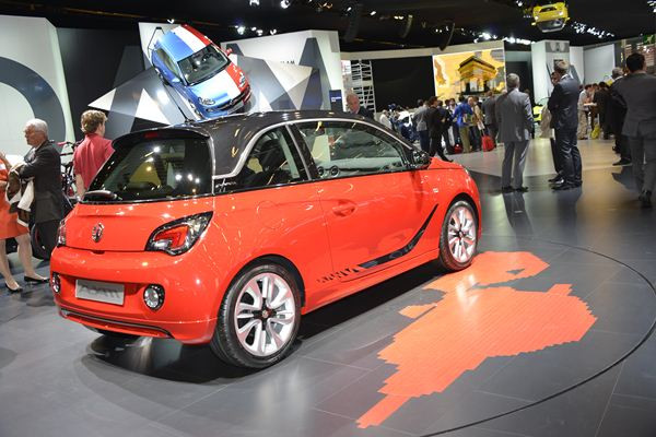 Découvrez toutes les nouveautés du Mondial de l’Automobile de Paris 2012
