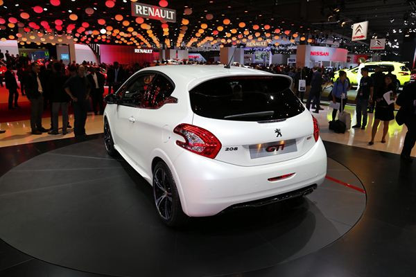 Découvrez toutes les nouveautés du Mondial de l’Automobile de Paris 2012