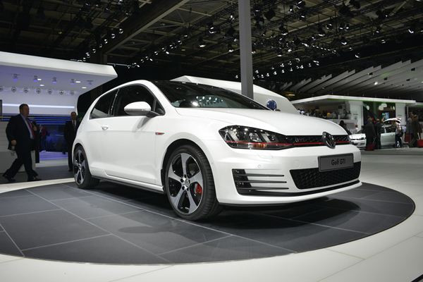 Découvrez toutes les nouveautés du Mondial de l’Automobile de Paris 2012