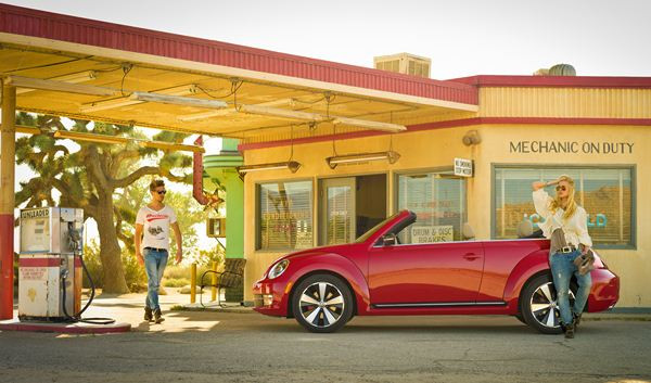 Première mondiale au salon de Los Angeles pour la Volkswagen Coccinelle Cabriolet