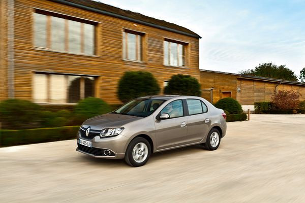 La nouvelle Renault Symbol révélée en première mondiale au Salon d’Istanbul