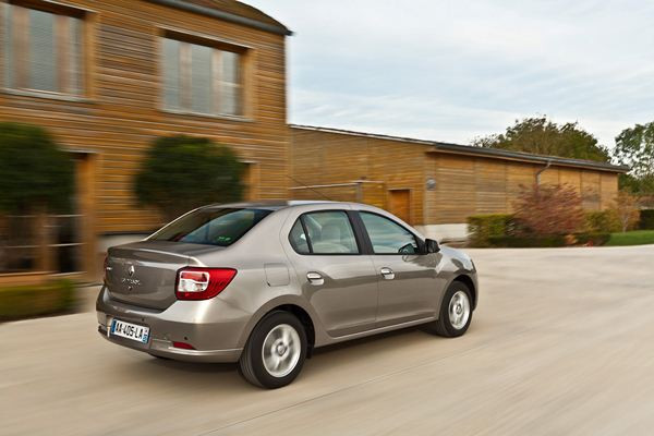 La nouvelle Renault Symbol révélée en première mondiale au Salon d’Istanbul