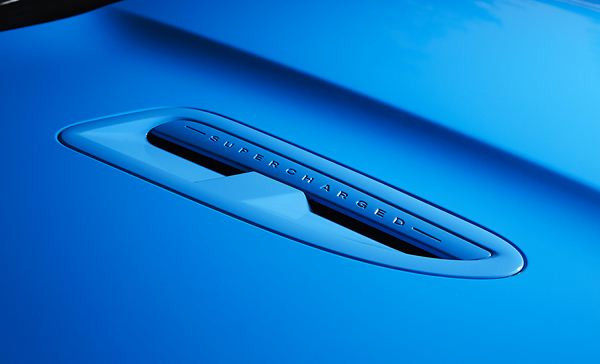 Jaguar présente la berline la plus puissante de son histoire