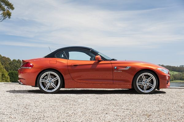 BMW dévoile le nouveau roadster Z4 au salon de Détroit