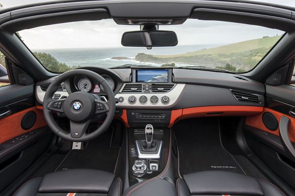 BMW dévoile le nouveau roadster Z4 au salon de Détroit