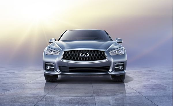 La marque automobile premium Infiniti dévoile la nouvelle berline Q50