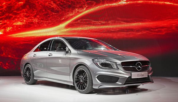 Mercedes dévoile le nouveau coupé à quatre portes dépourvues de montant CLA
