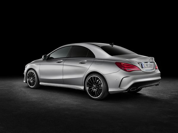 Mercedes dévoile le nouveau coupé à quatre portes dépourvues de montant CLA