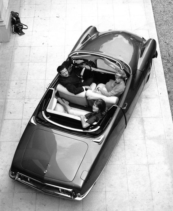 Le salon Rétromobile 2013 ouvre ses portes pour cinq jours
