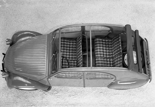Le salon Rétromobile 2013 ouvre ses portes pour cinq jours