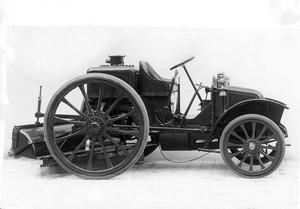 Le salon Rétromobile 2013 ouvre ses portes pour cinq jours
