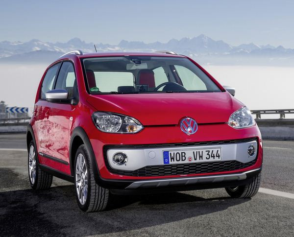 La Volkswagen cross up! avec un look spécifique de baroudeur au salon de Genève