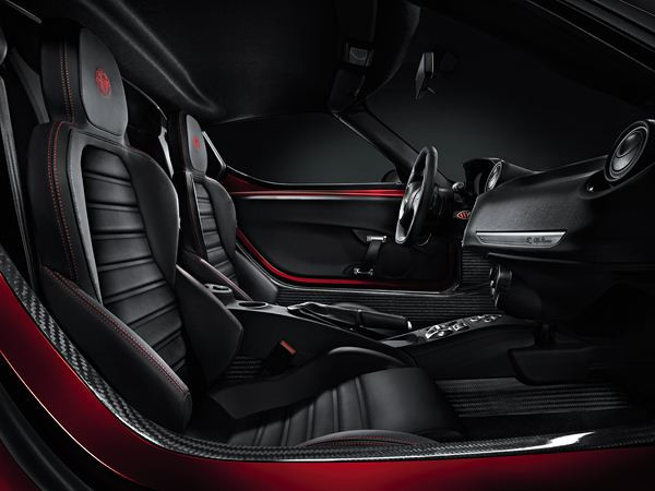 Première mondiale au salon de Genève pour l'Alfa Romeo 4C