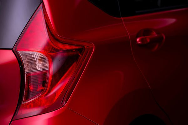 Le Nissan Note adopte un design dynamique et de nouvelles technologies