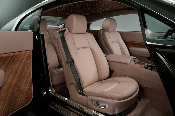 La nouvelle Rolls-Royce Wraith dévoilée en première mondiale à Genève