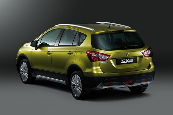 Un nouveau Suzuki SX4 de dimensions accrues à la silhouette de crossover