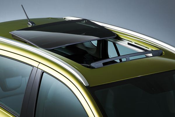 Un nouveau Suzuki SX4 de dimensions accrues à la silhouette de crossover