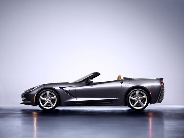 La Corvette Stingray et ses 450 ch en mode cabriolet à Genève